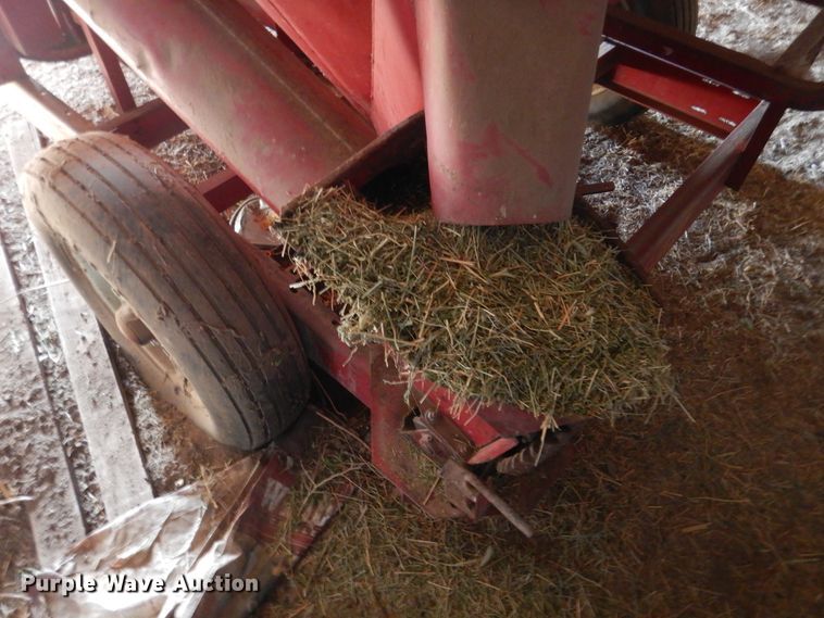 image for item DI5301 Gehl 50MX  feed grinder/mixer