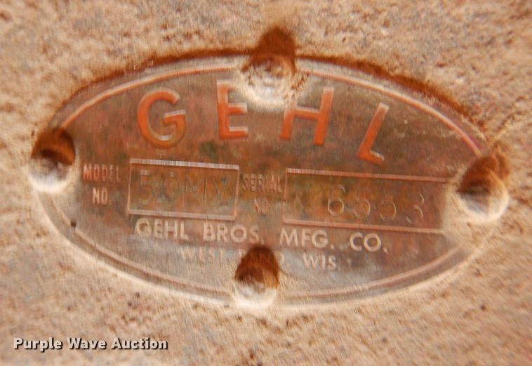 image for item DI5301 Gehl 50MX  feed grinder/mixer