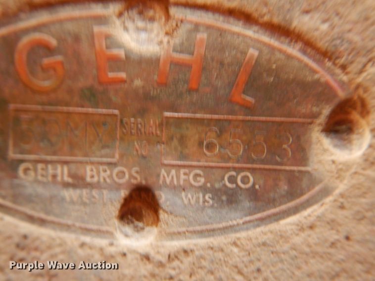 image for item DI5301 Gehl 50MX  feed grinder/mixer