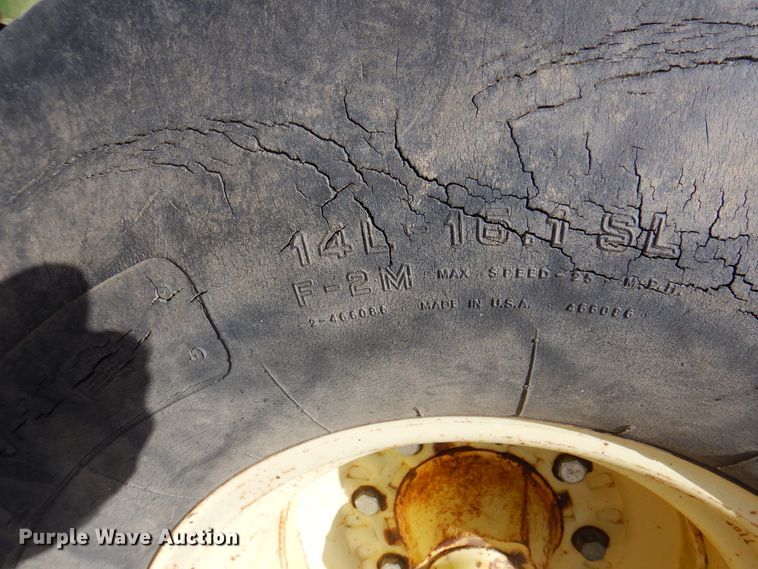 image for item DI5302 1980 John Deere 4840  tractor