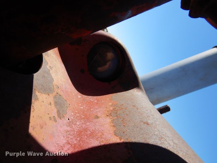 image for item DI5319 1952 Farmall Super MD  tractor