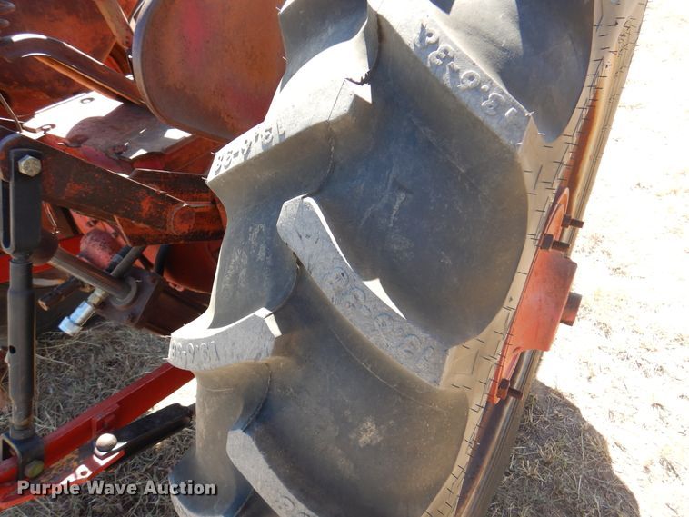 image for item DI5319 1952 Farmall Super MD  tractor