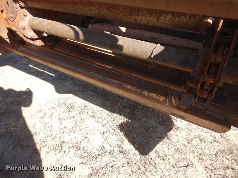 image for item DI5324 1995 John Deere 762B  elevating scraper