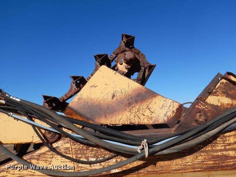 image for item DI5324 1995 John Deere 762B  elevating scraper