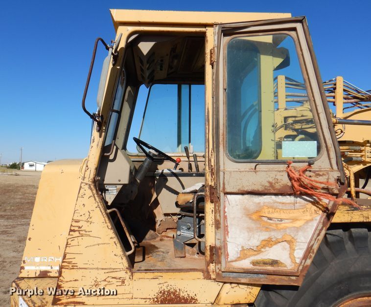 image for item DI5324 1995 John Deere 762B  elevating scraper