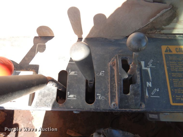 image for item DI5324 1995 John Deere 762B  elevating scraper