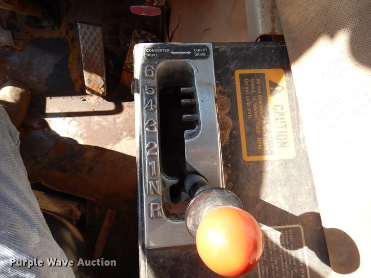 image for item DI5324 1995 John Deere 762B  elevating scraper