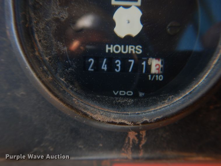 image for item DI5324 1995 John Deere 762B  elevating scraper