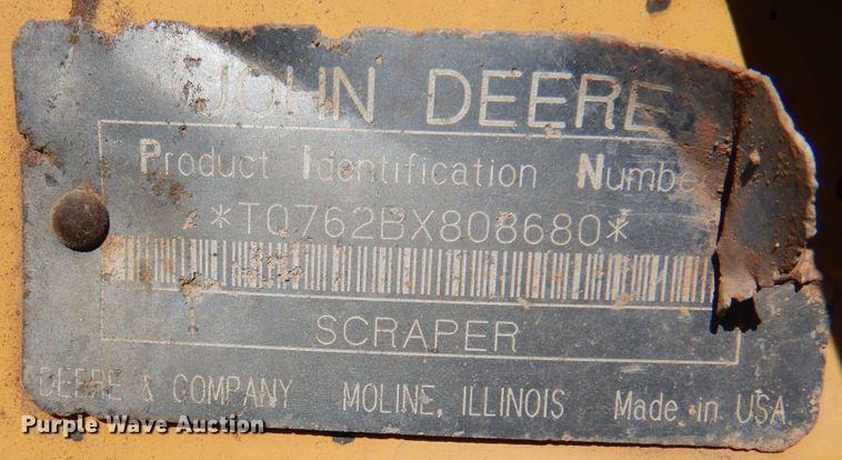 image for item DI5324 1995 John Deere 762B  elevating scraper