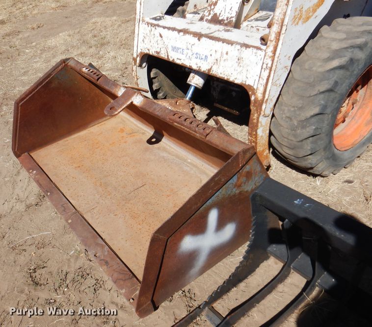 image for item DI5326 1988 Bobcat 743  skid steer loader