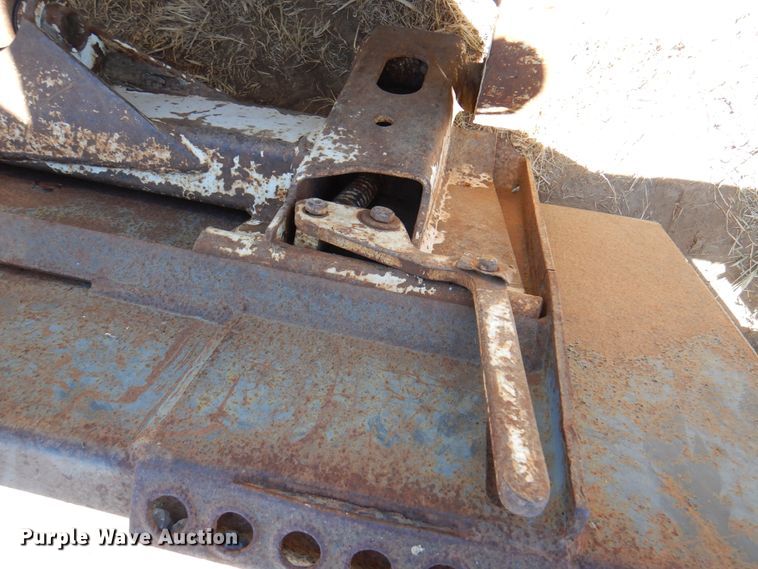 image for item DI5326 1988 Bobcat 743  skid steer loader