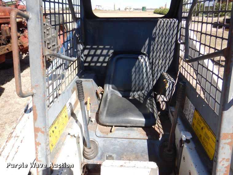 image for item DI5326 1988 Bobcat 743  skid steer loader