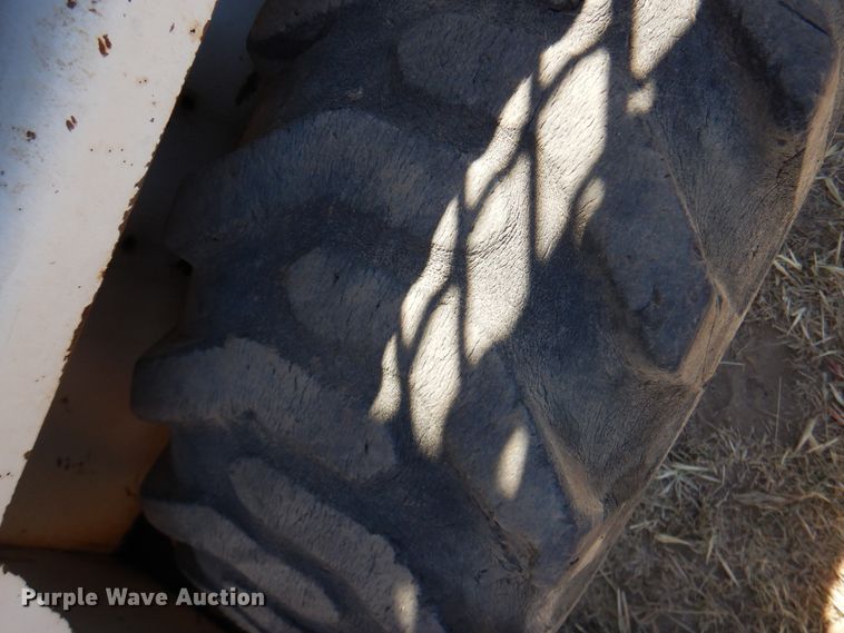 image for item DI5326 1988 Bobcat 743  skid steer loader