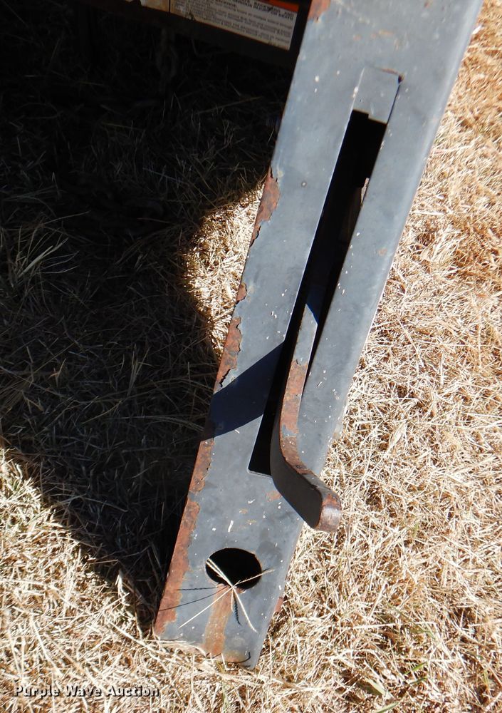 image for item DI5327 Bobcat 607  skid steer backhoe