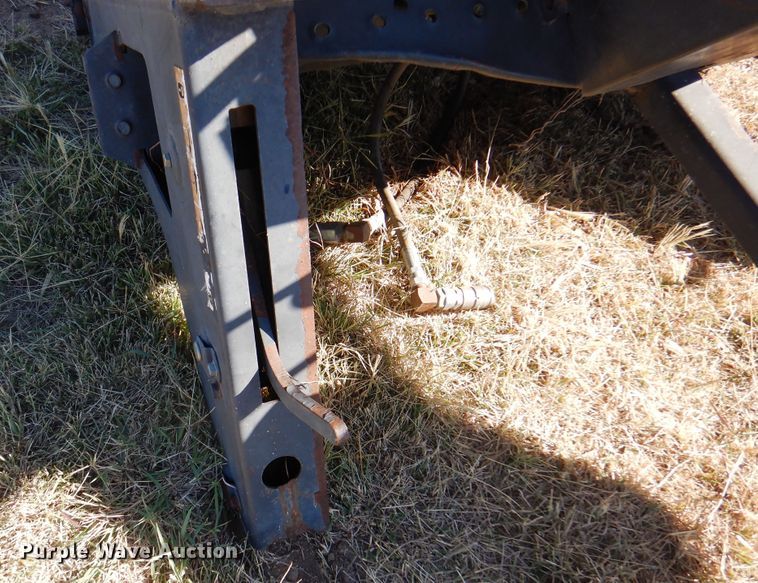 image for item DI5327 Bobcat 607  skid steer backhoe