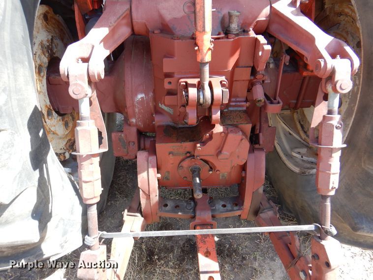 image for item DI5330 Allis Chalmers 7050  tractor