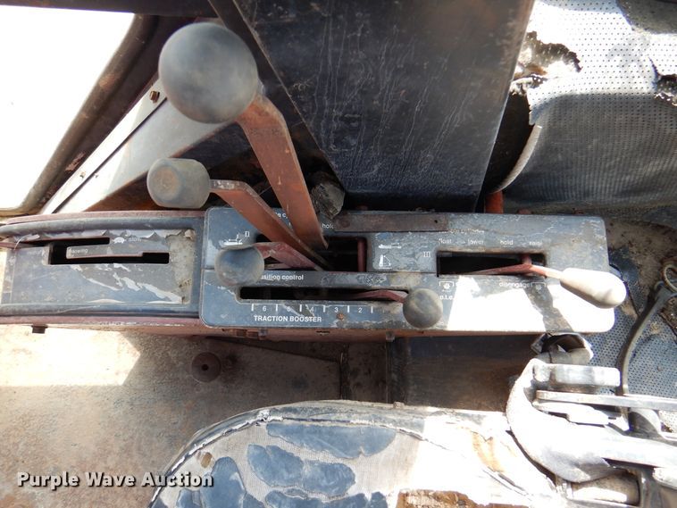 image for item DI5330 Allis Chalmers 7050  tractor