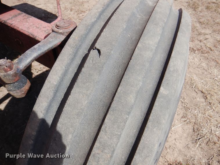 image for item DI5330 Allis Chalmers 7050  tractor