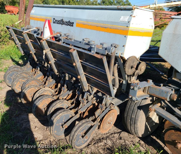 image for item DI6203 CrustBuster DD3300  grain drill