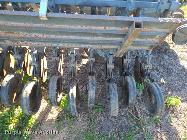 image for item DI6203 CrustBuster DD3300  grain drill