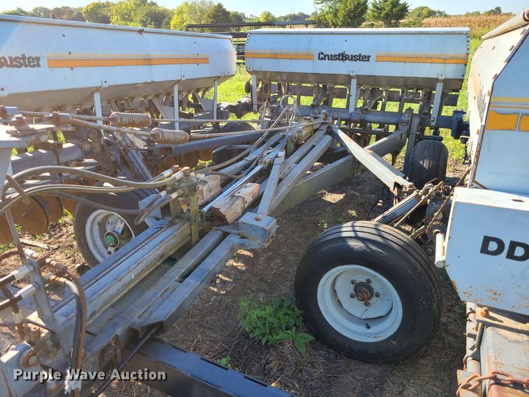 image for item DI6203 CrustBuster DD3300  grain drill