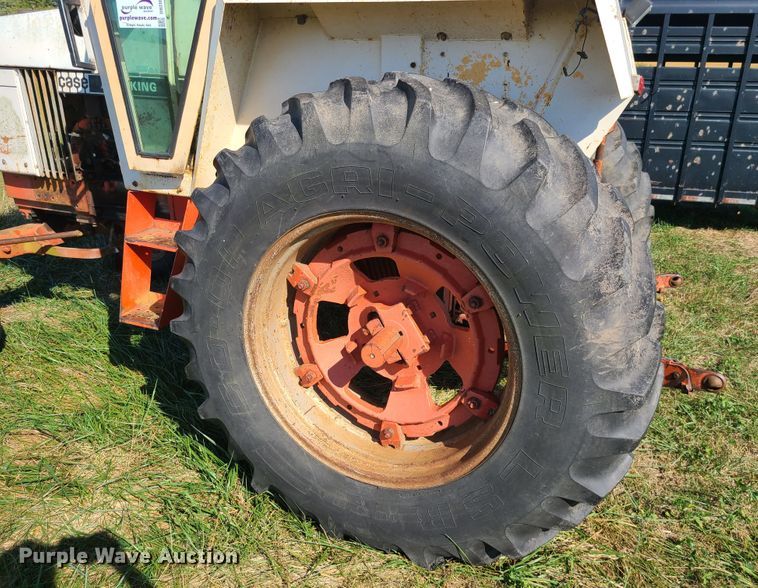 image for item DI6230 Case 870  tractor