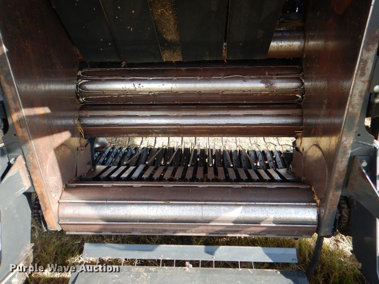 image for item DJ0796 2015 Kubota BV4160 F  round baler