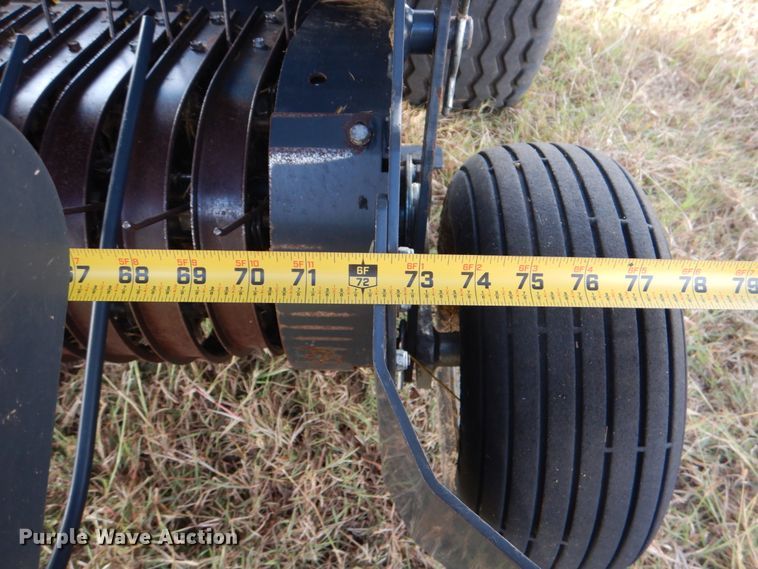 image for item DJ0796 2015 Kubota BV4160 F  round baler