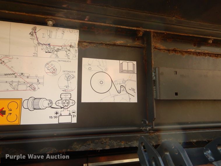 image for item DJ0796 2015 Kubota BV4160 F  round baler
