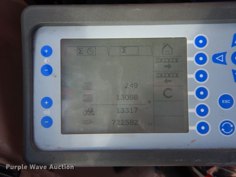 image for item DJ0796 2015 Kubota BV4160 F  round baler
