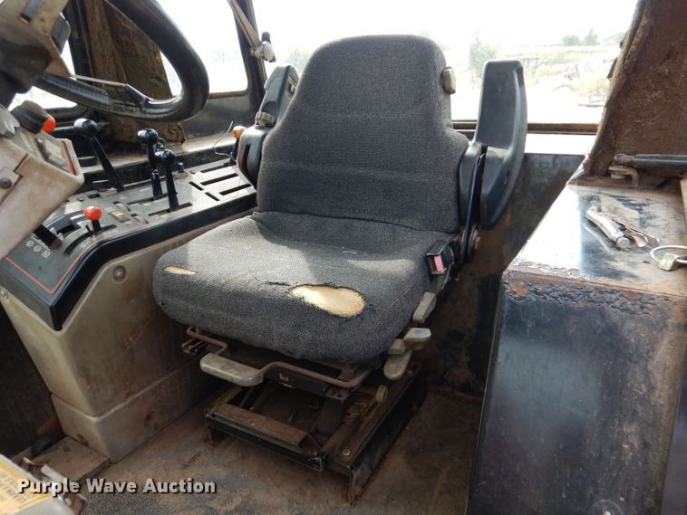 image for item DL3177 Case IH 2096  tractor