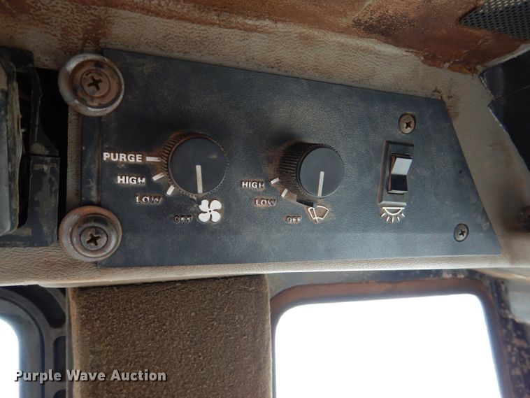 image for item DL3177 Case IH 2096  tractor