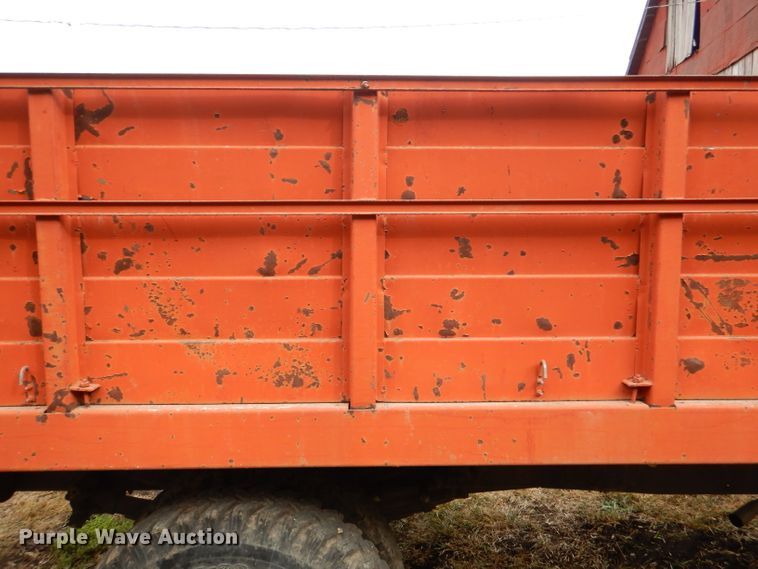 image for item DL3184 1965 International 1600  grain truck