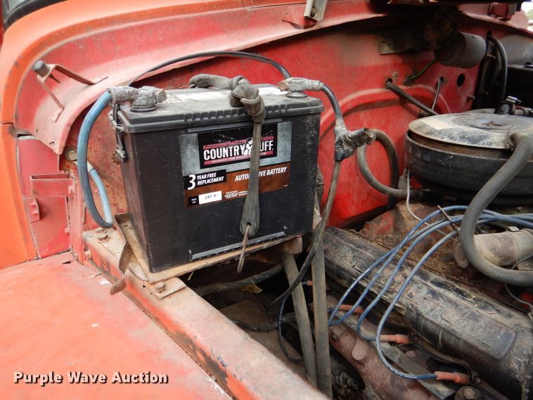 image for item DL3184 1965 International 1600  grain truck