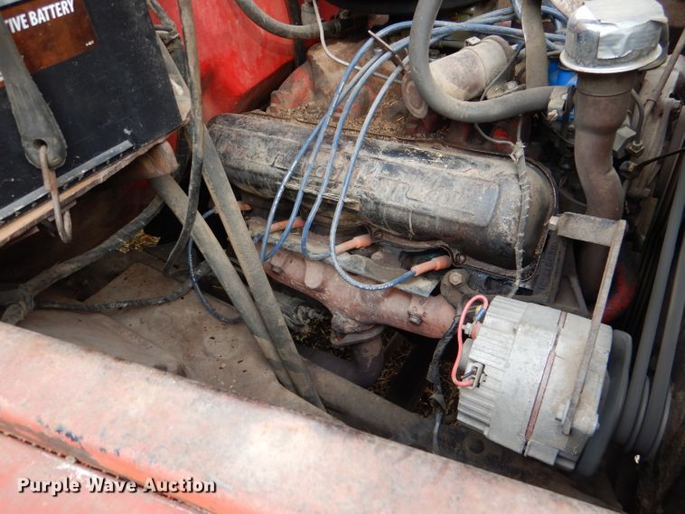 image for item DL3184 1965 International 1600  grain truck