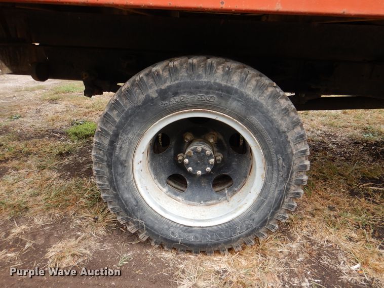 image for item DL3184 1965 International 1600  grain truck