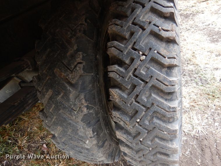 image for item DL3184 1965 International 1600  grain truck