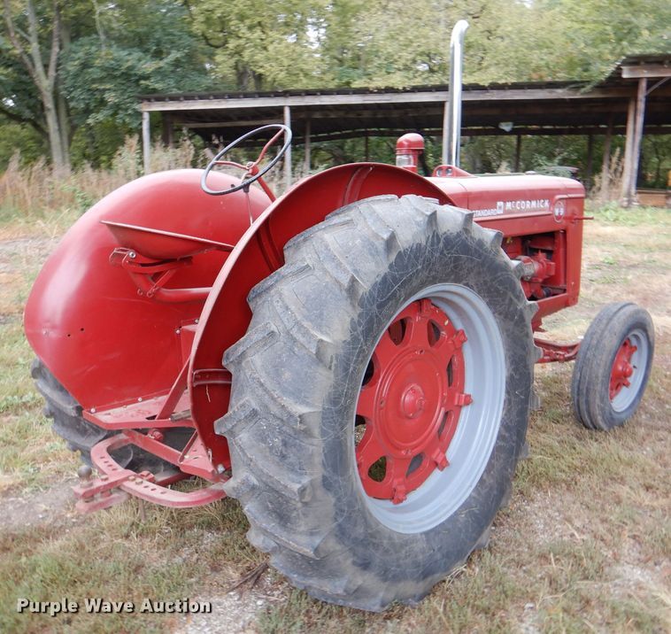image for item DL3185 1950 McCormick-Deering W-9  tractor