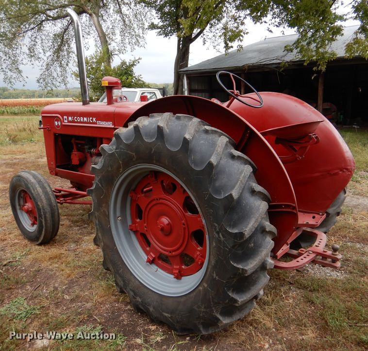 image for item DL3185 1950 McCormick-Deering W-9  tractor