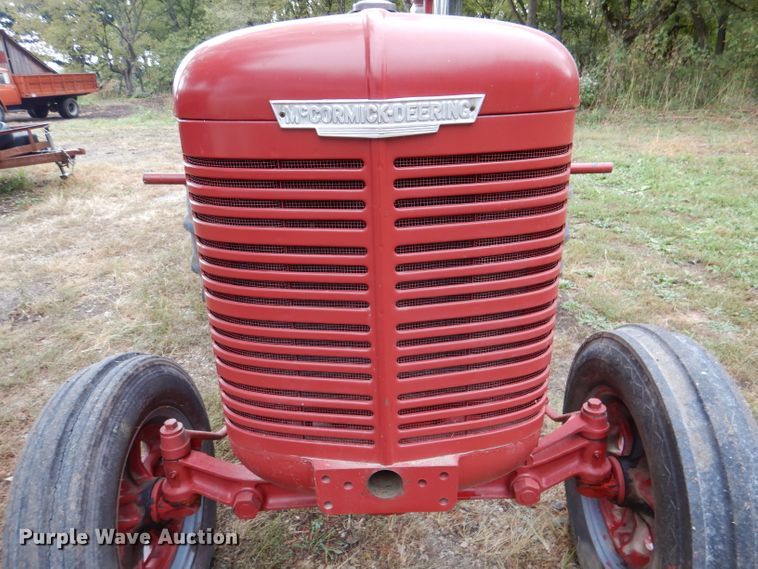 image for item DL3185 1950 McCormick-Deering W-9  tractor