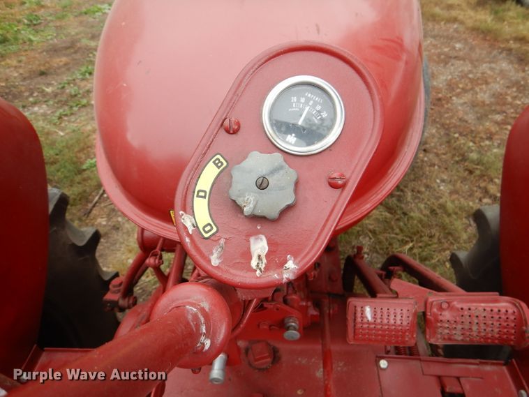 image for item DL3185 1950 McCormick-Deering W-9  tractor