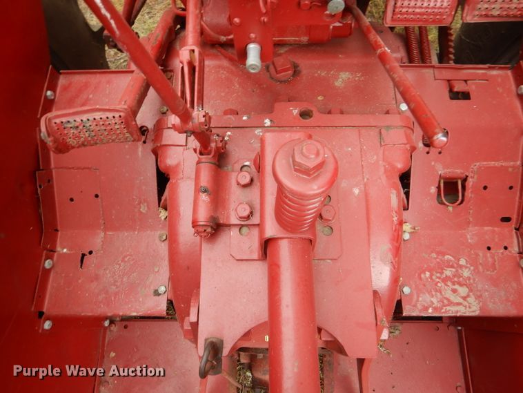 image for item DL3185 1950 McCormick-Deering W-9  tractor