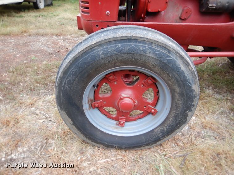 image for item DL3185 1950 McCormick-Deering W-9  tractor