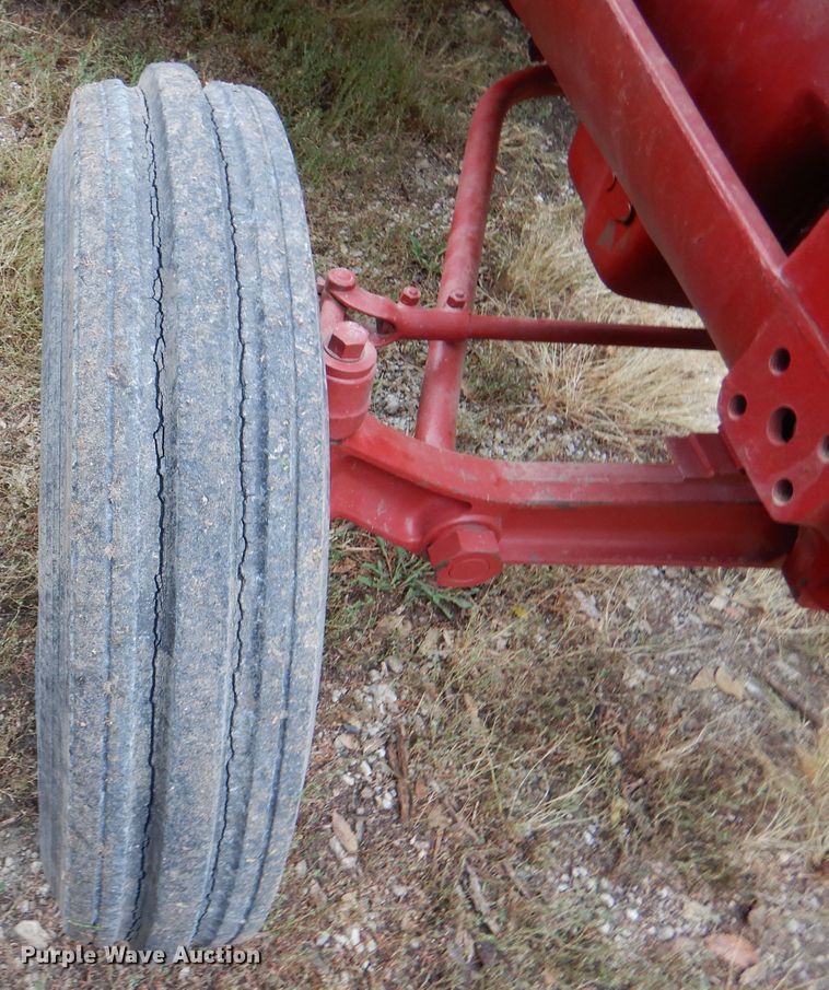 image for item DL3185 1950 McCormick-Deering W-9  tractor