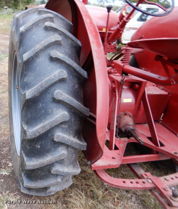 image for item DL3185 1950 McCormick-Deering W-9  tractor