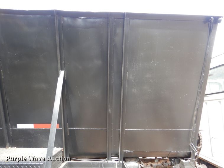 image for item DL3186 1979 Ford 700  feed mixer truck