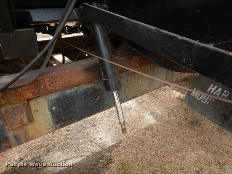 image for item DL3186 1979 Ford 700  feed mixer truck