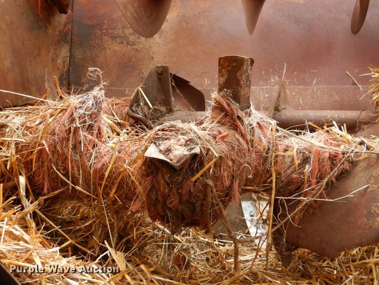 image for item DL3186 1979 Ford 700  feed mixer truck