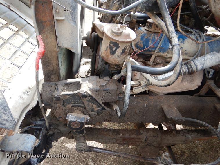 image for item DL3186 1979 Ford 700  feed mixer truck