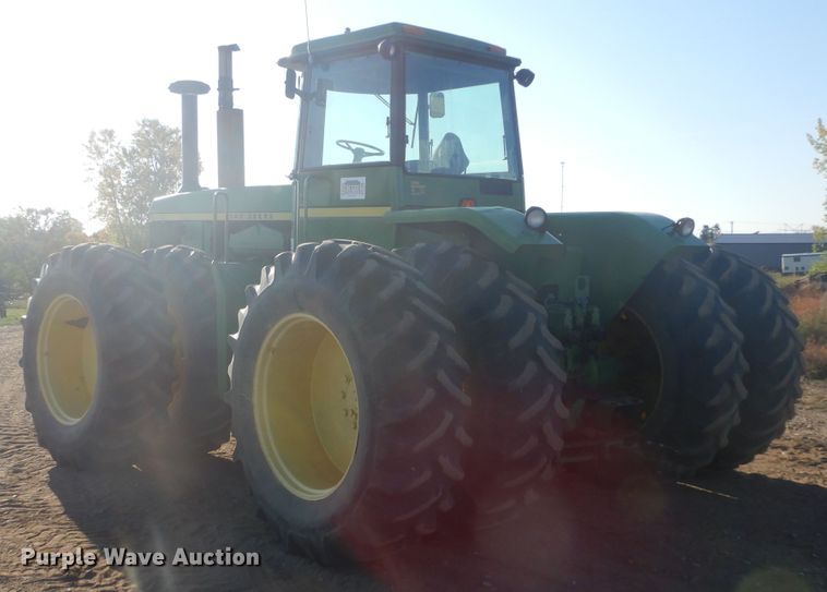 image for item DL6384 1978 John Deere 8630  4WD tractor